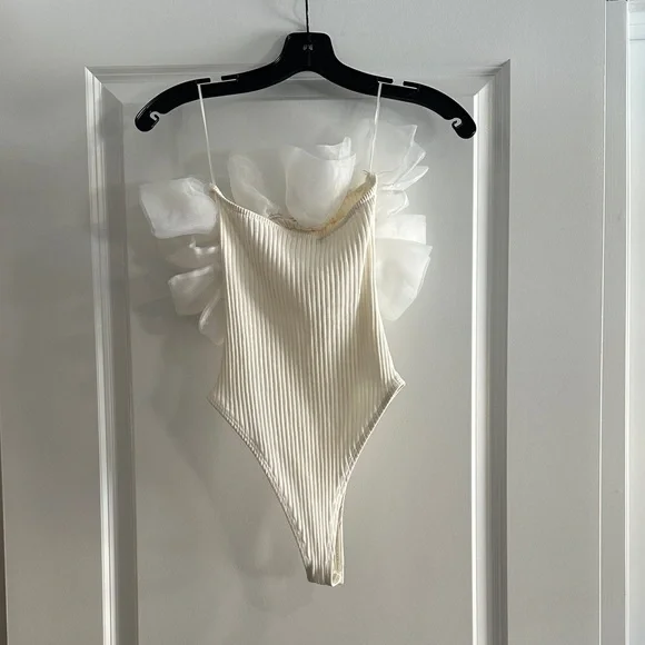 Zara Cream Ribbed Top - Picture 4 of 4